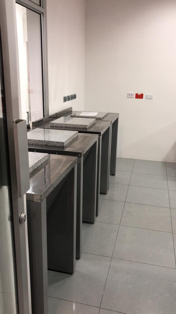 Laboratorio MicroBIOLOGIA - Siegfried GYE - NicanorLarrea (2)